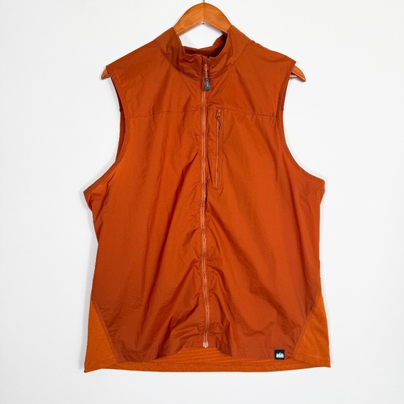 REI co-op Women's Large Outdoor Hiking zip up Vest in burnt orange Stretch Nylon - Picture 1 of 12
